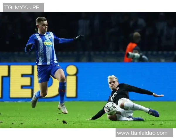 柏林赫塔力克奥格斯堡，斩获德甲胜利，展现强劲实力