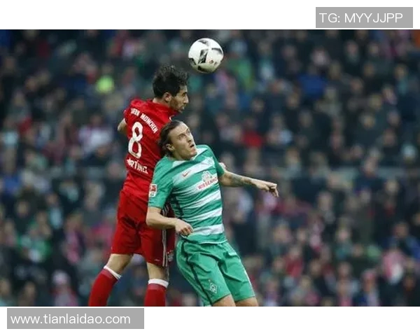 拜仁慕尼黑主场击沙尔克04完胜！