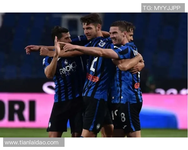 国际米兰主场大胜那不勒斯,卫冕冠军受困客场防线漏洞